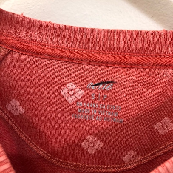 NWOT Aerie Sweatshirt - Picture 3 of 6